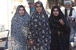 Chador_Herat_Afghanistan_4112231650